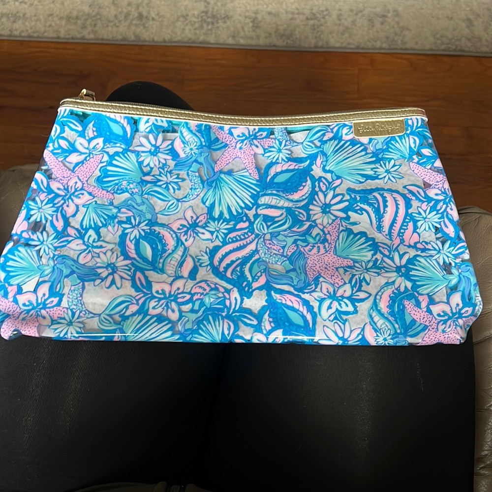 lilly pulitzer GWP pouch